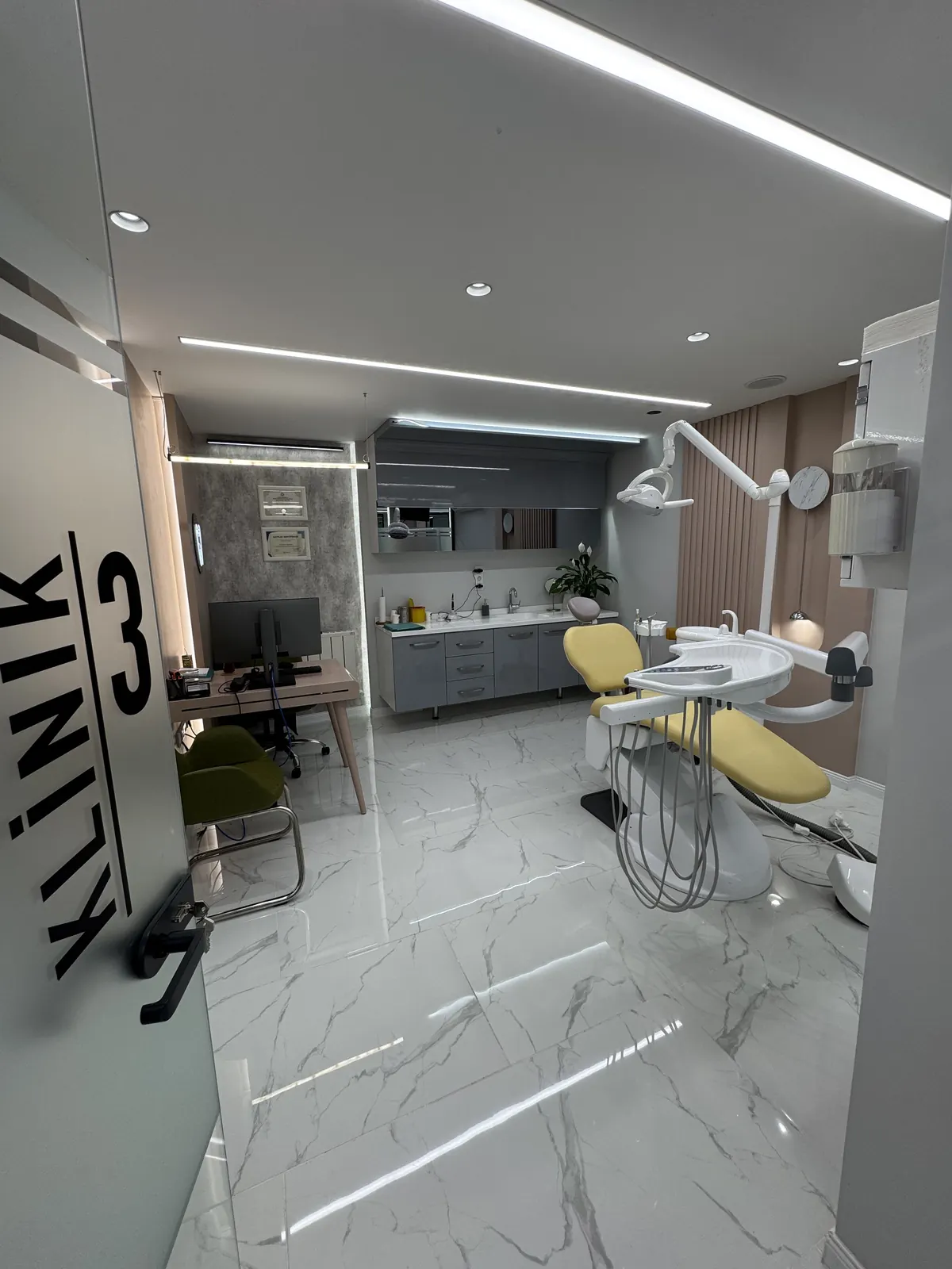 Klinik 3 tedavi odası